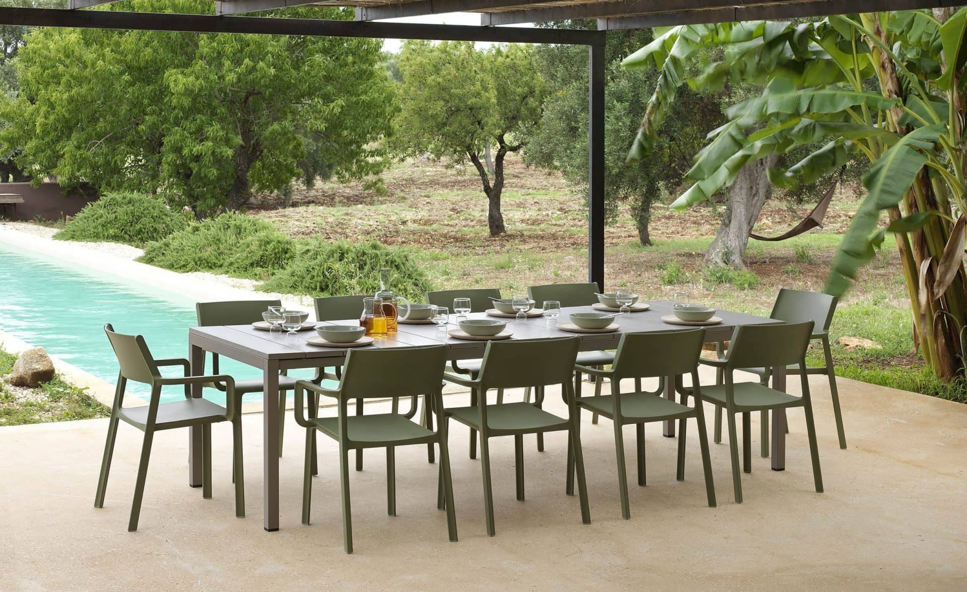 Rio by Nardi – Tavolo allungabile in resina e alluminio