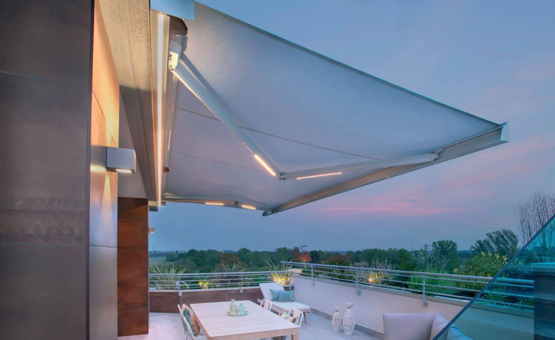 Tenda da sole con luci integrate