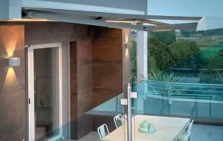 Tenda da sole con luci integrate