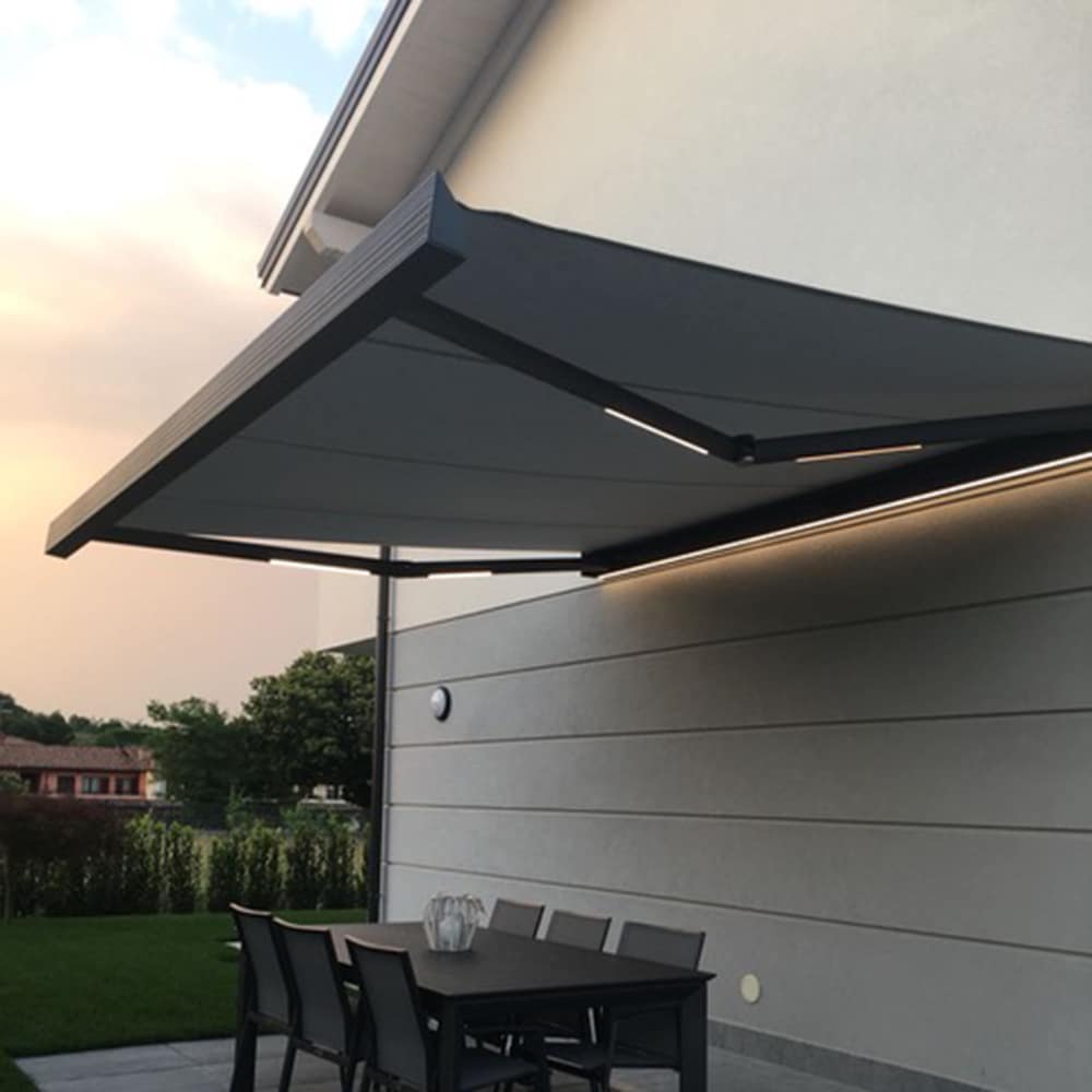Tenda a cassonetto quadrata