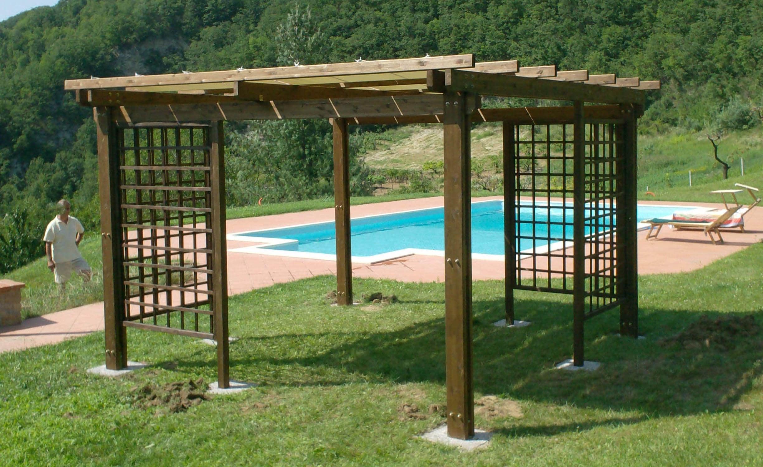 Pergola con teli a onda