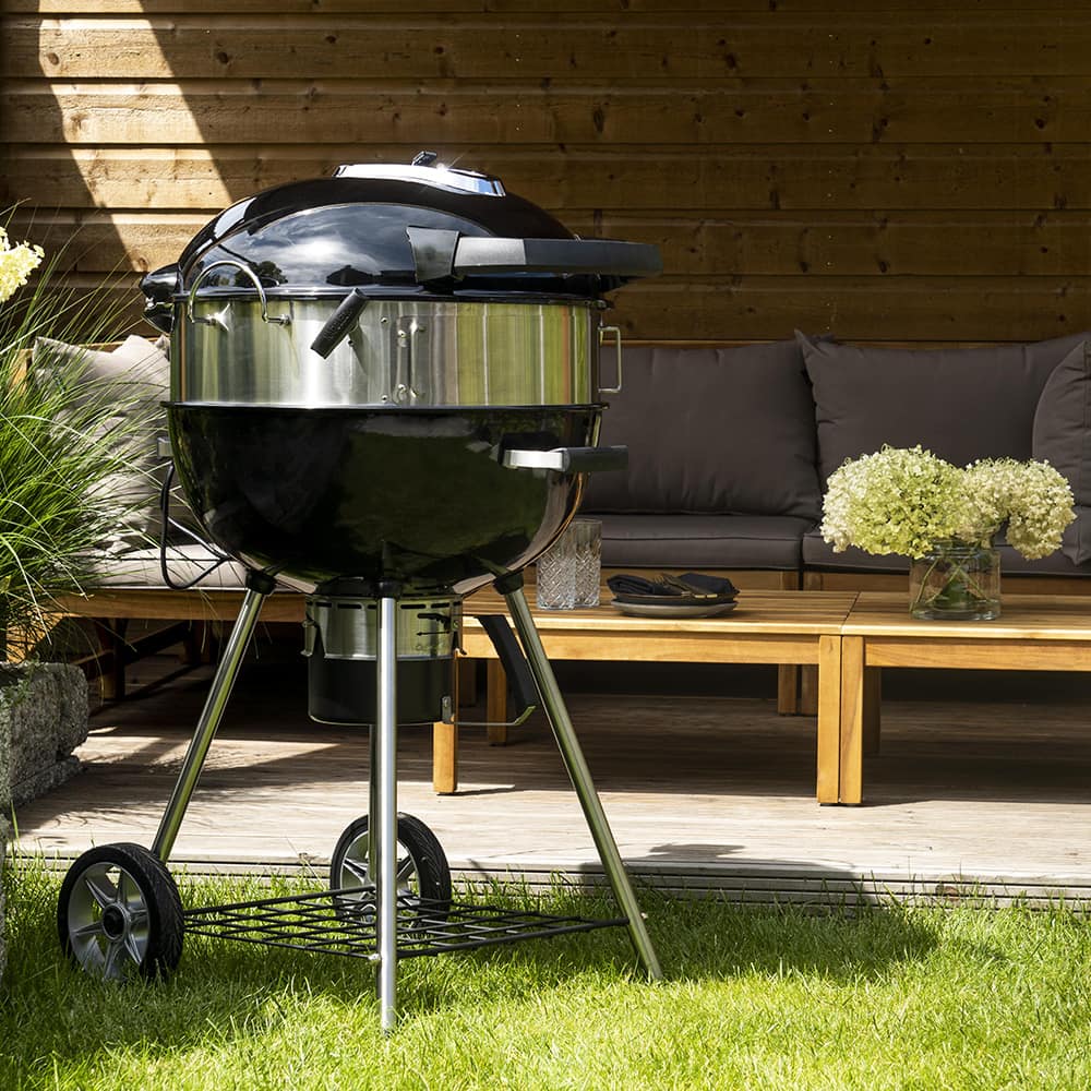 Barbecue a carbonella kettle