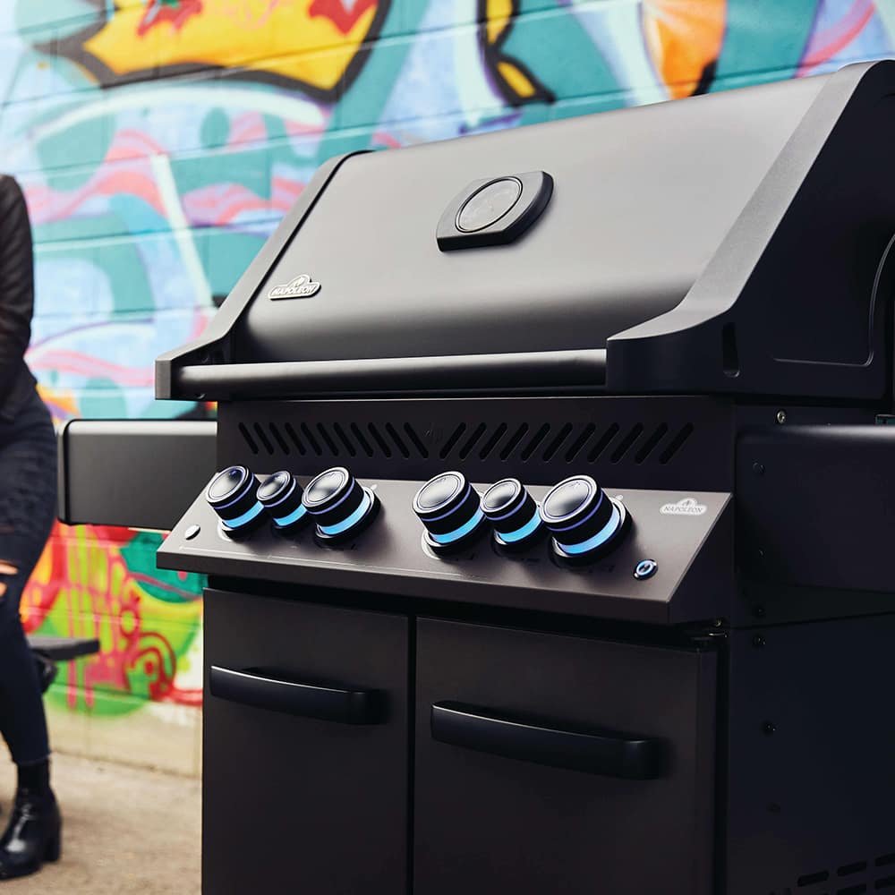 Barbecue a gas con manopole di sicurezza