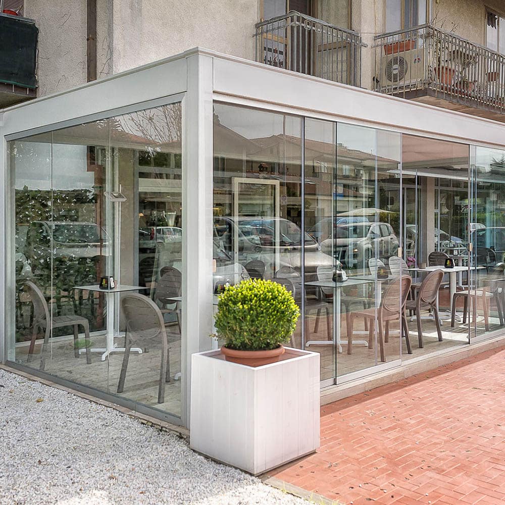 Gazebo con vetrate