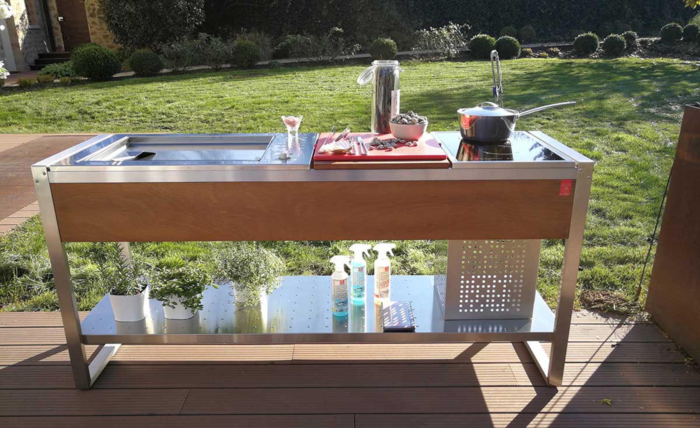 Piastra cooking station
