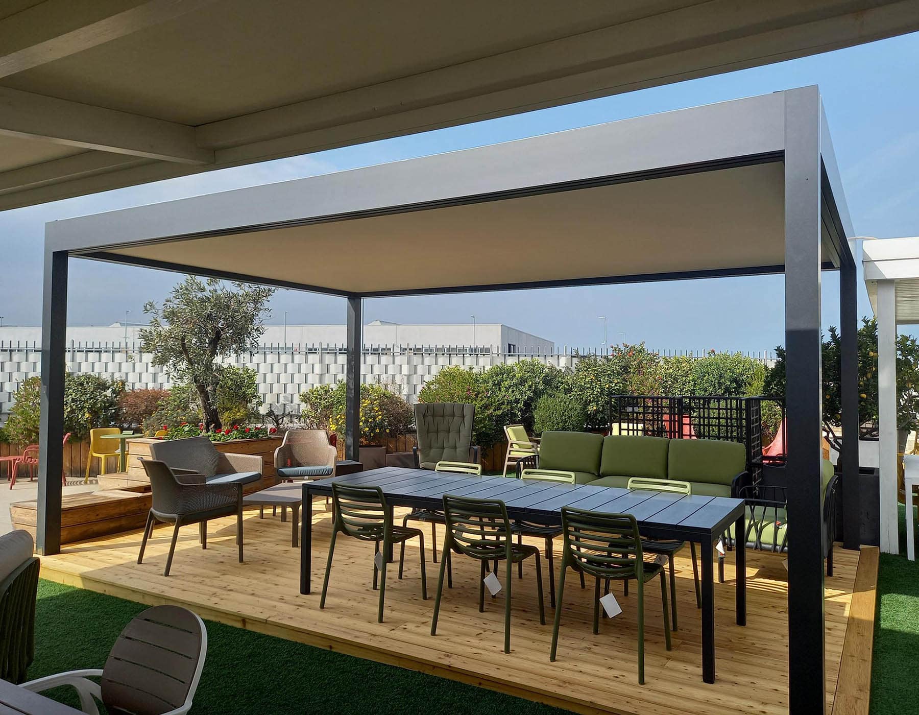 Pergola fotovoltaica con accumulo