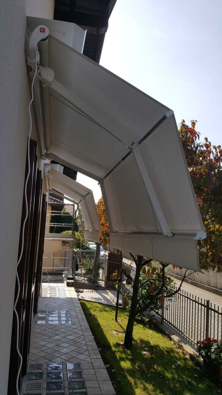 Tenda a doppia pendenza