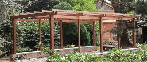 Pergolati su misura in legno